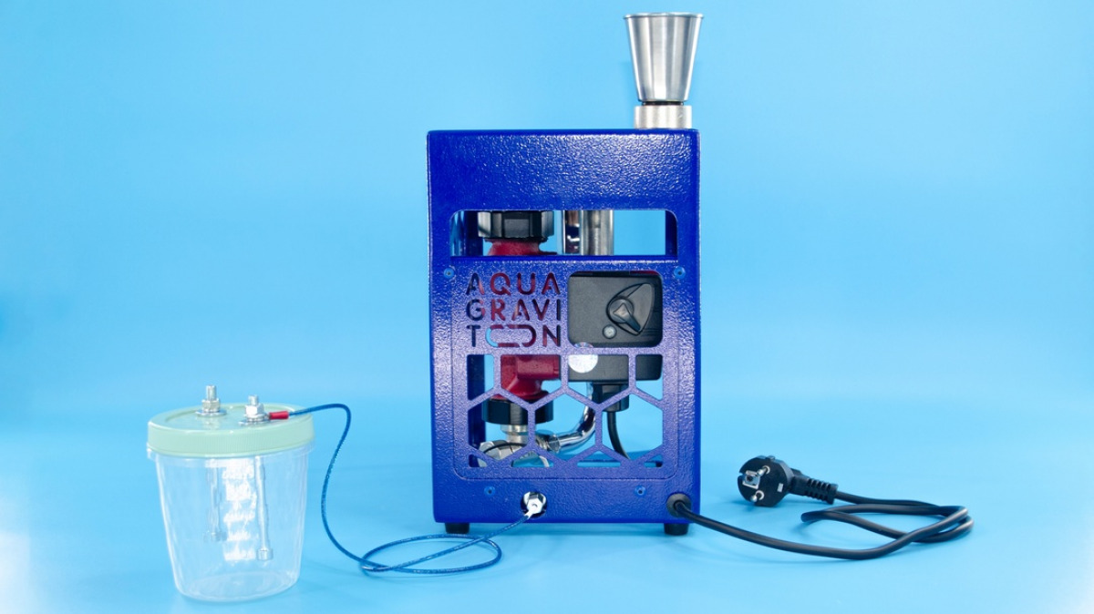 Аквагравитон